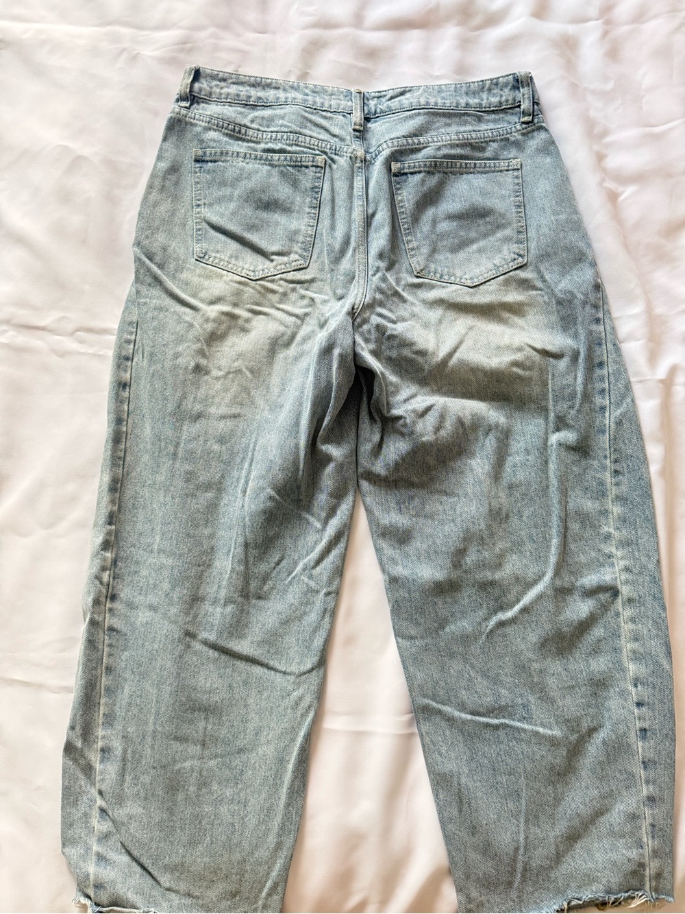 2 pairs of Rebecca Minkoff jeans size 10 ,and Song size 7/28. - Picture 13 of 15